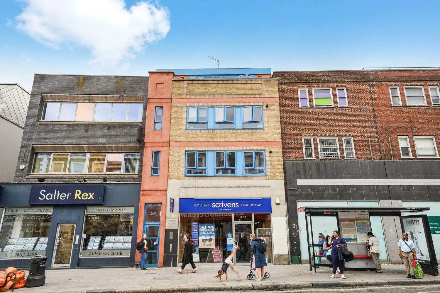 Flat Kentish Town Road in Greater London