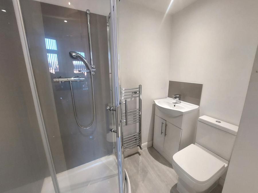 Room Chorley Road in Salford