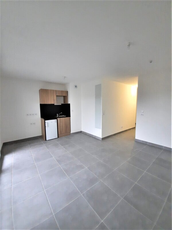 Appartement Place Luigi Pirandello à Juvignac