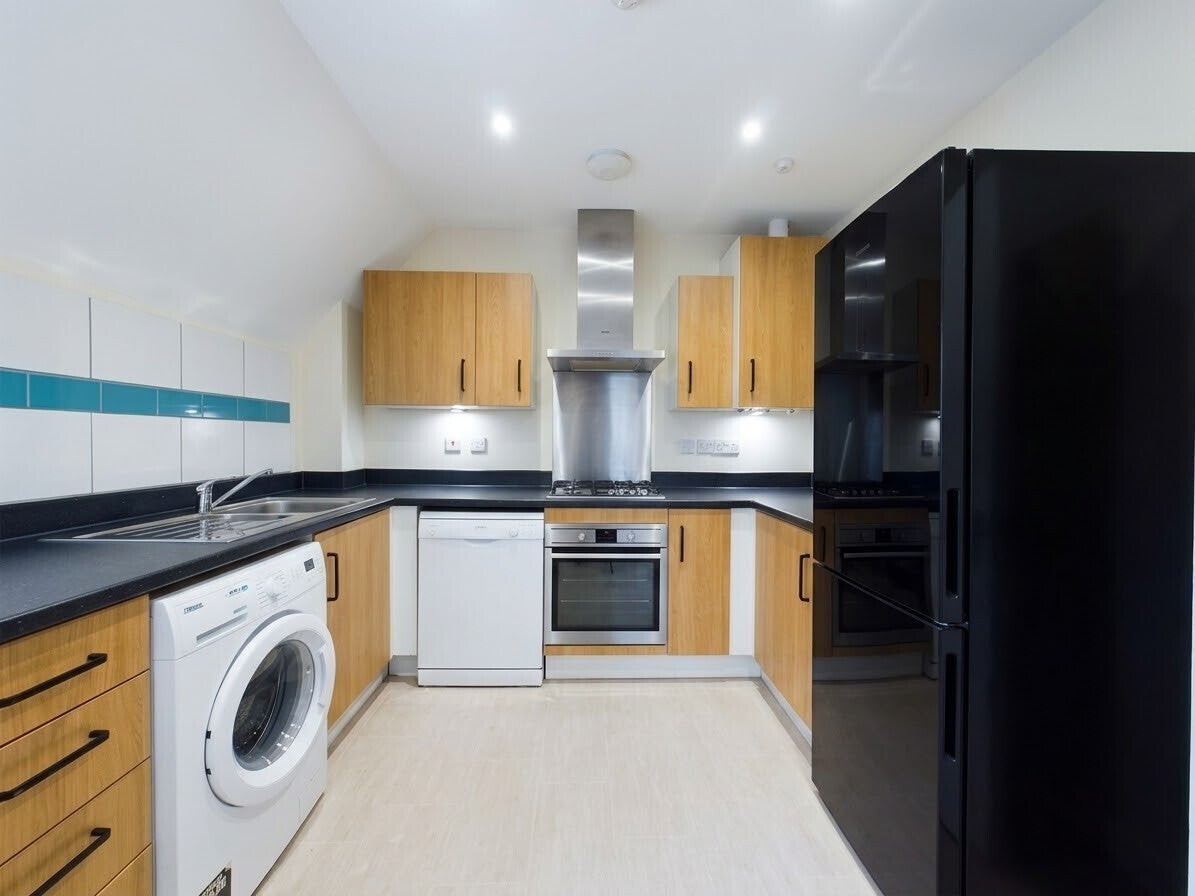 Flat Hulse Road in Southampton