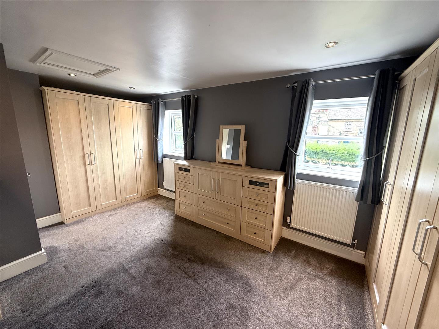 House Joseph Street in Amber Valley