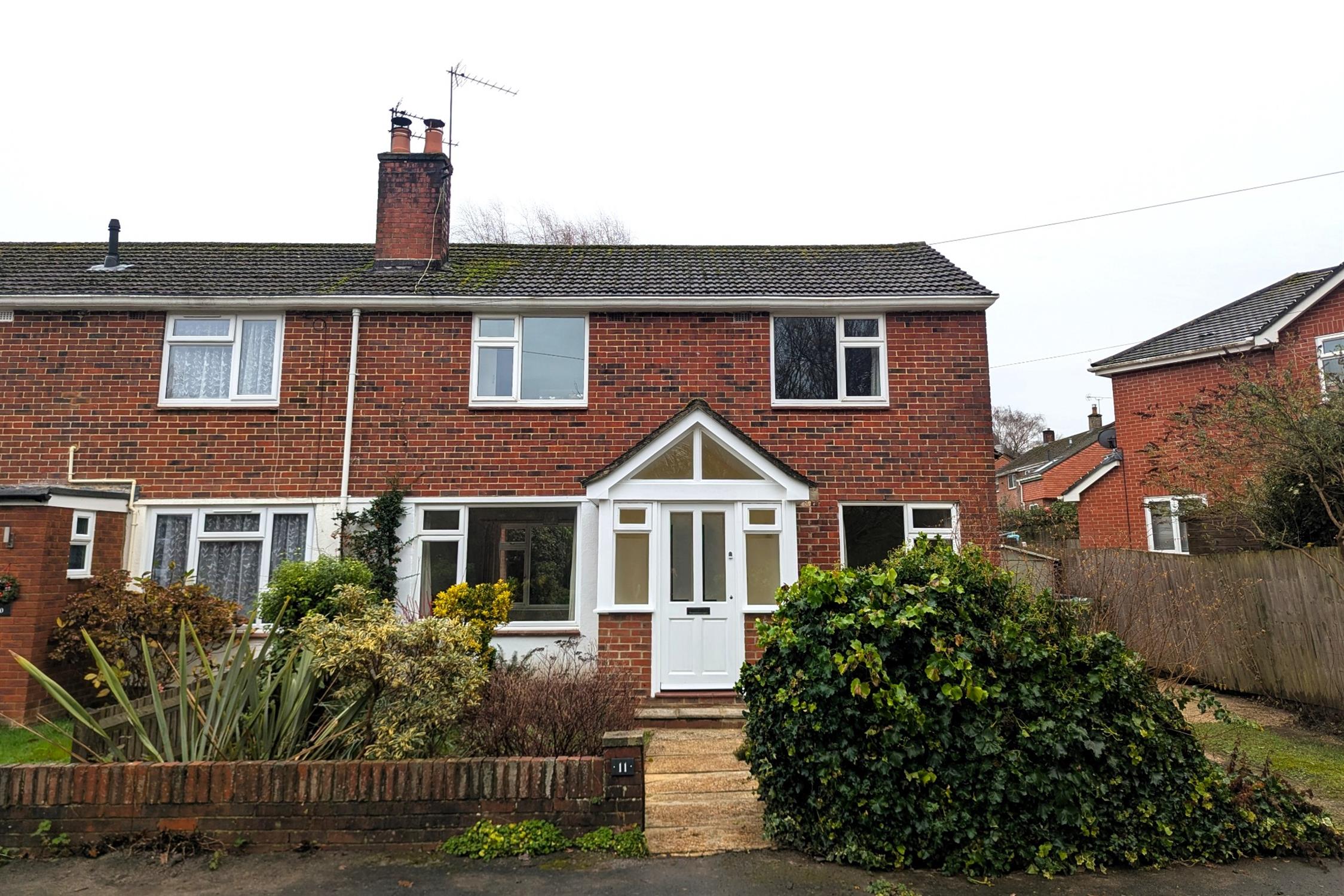 House Baddesley Close in Test Valley