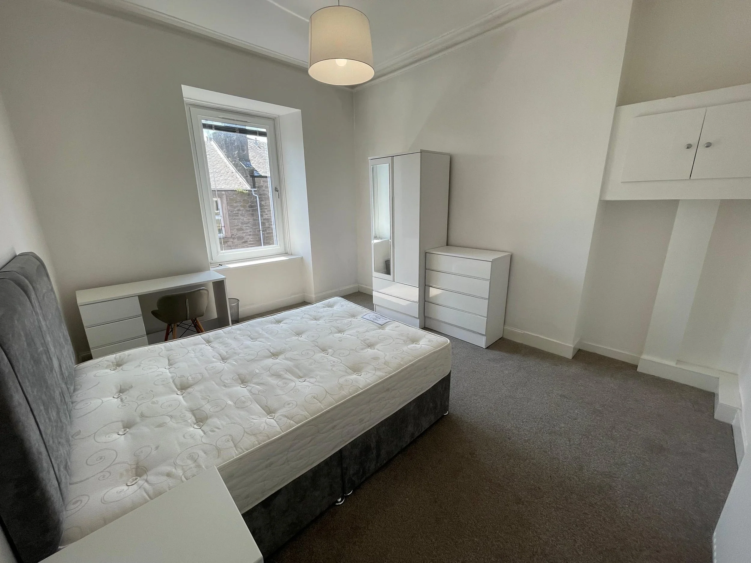Flat Milnbank Road in Dundee