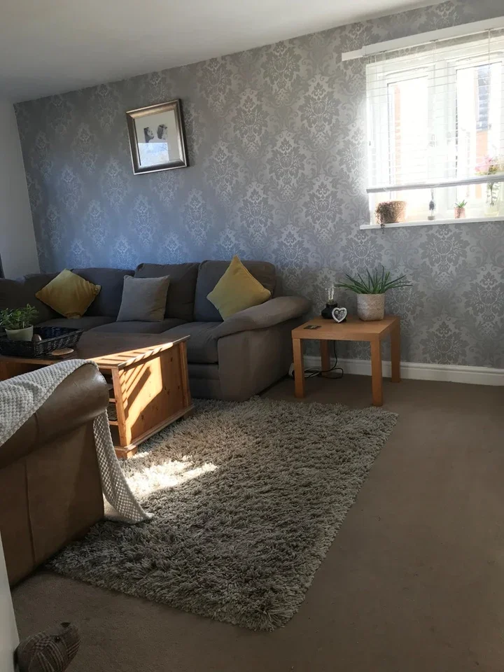 Flat Coniston Walk in Trafford