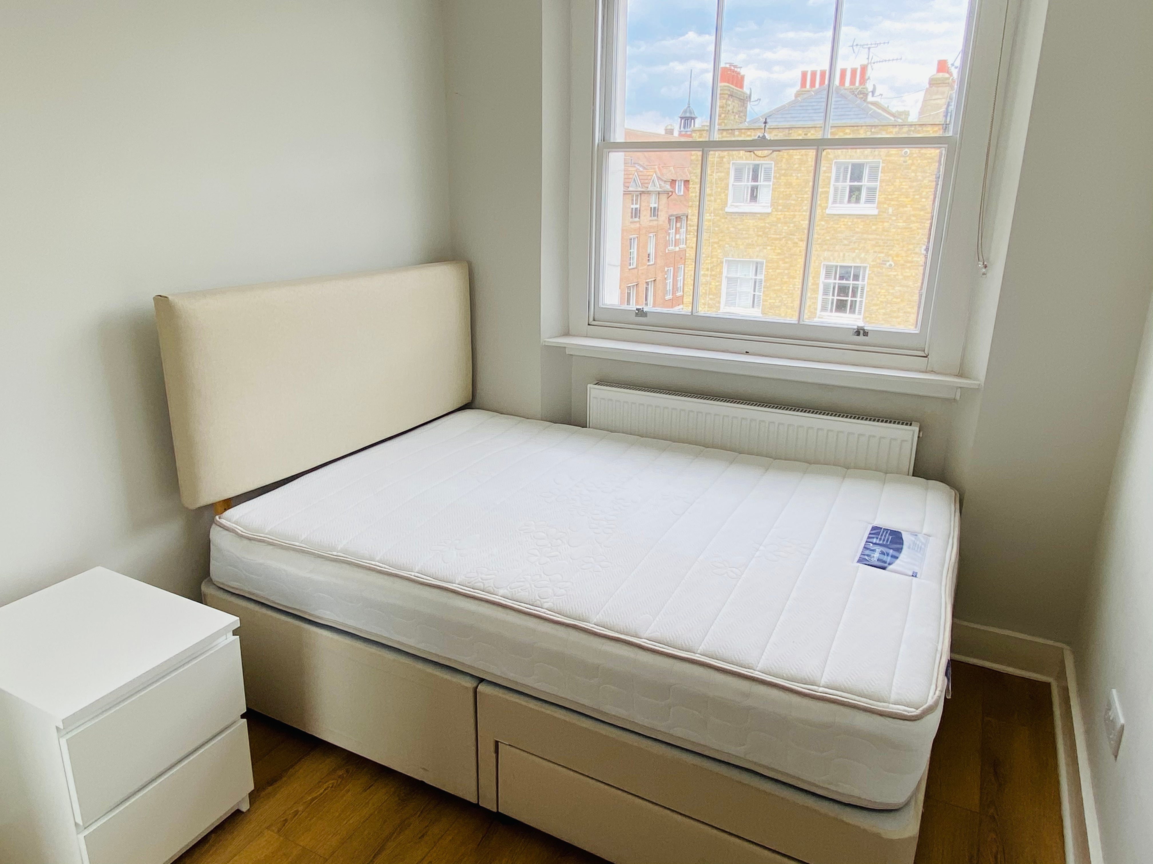 Flat Gloucester Place in City of Westminster
