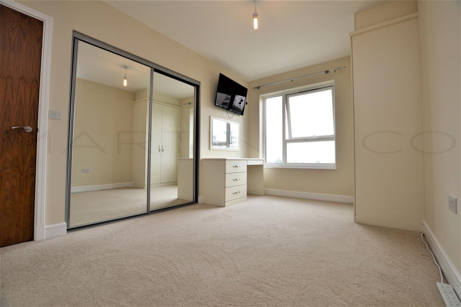 Flat Pearl Lane in Gillingham