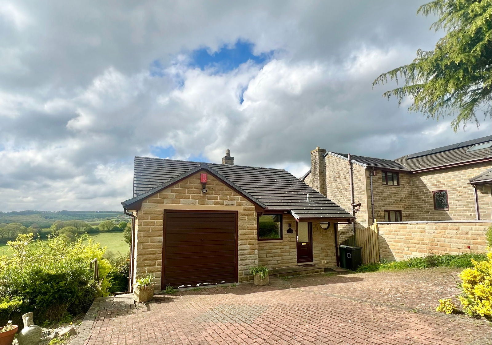 House Daleside in Kirklees