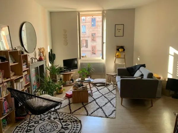 Appartement Place Victor Hugo à Toulouse
