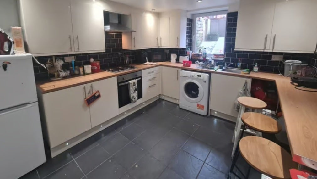 House Hessle View in Leeds