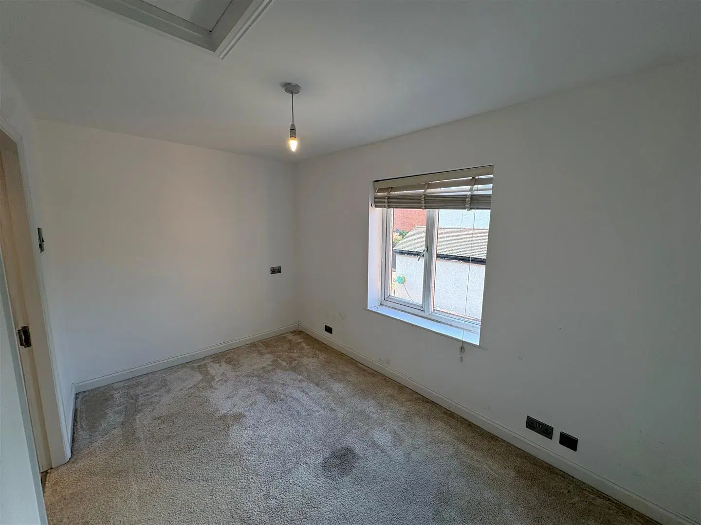Flat Spring Lane in Kenilworth