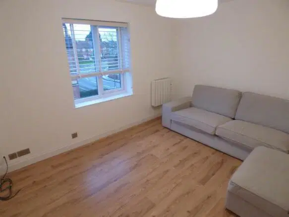 Flat Spring Lane in Kenilworth