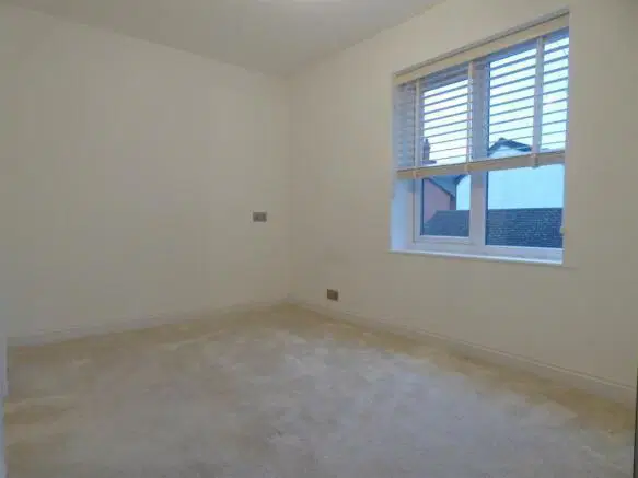 Flat Spring Lane in Kenilworth