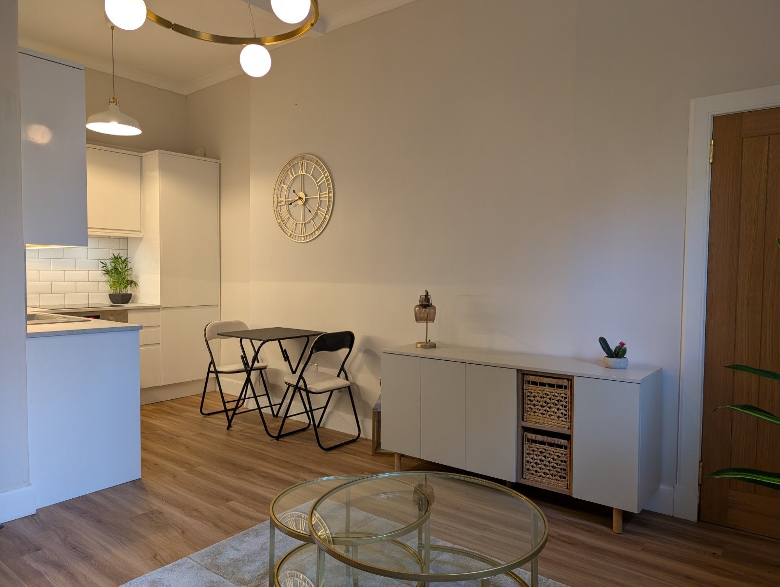 Flat Morningside Terrace in City of Edinburgh