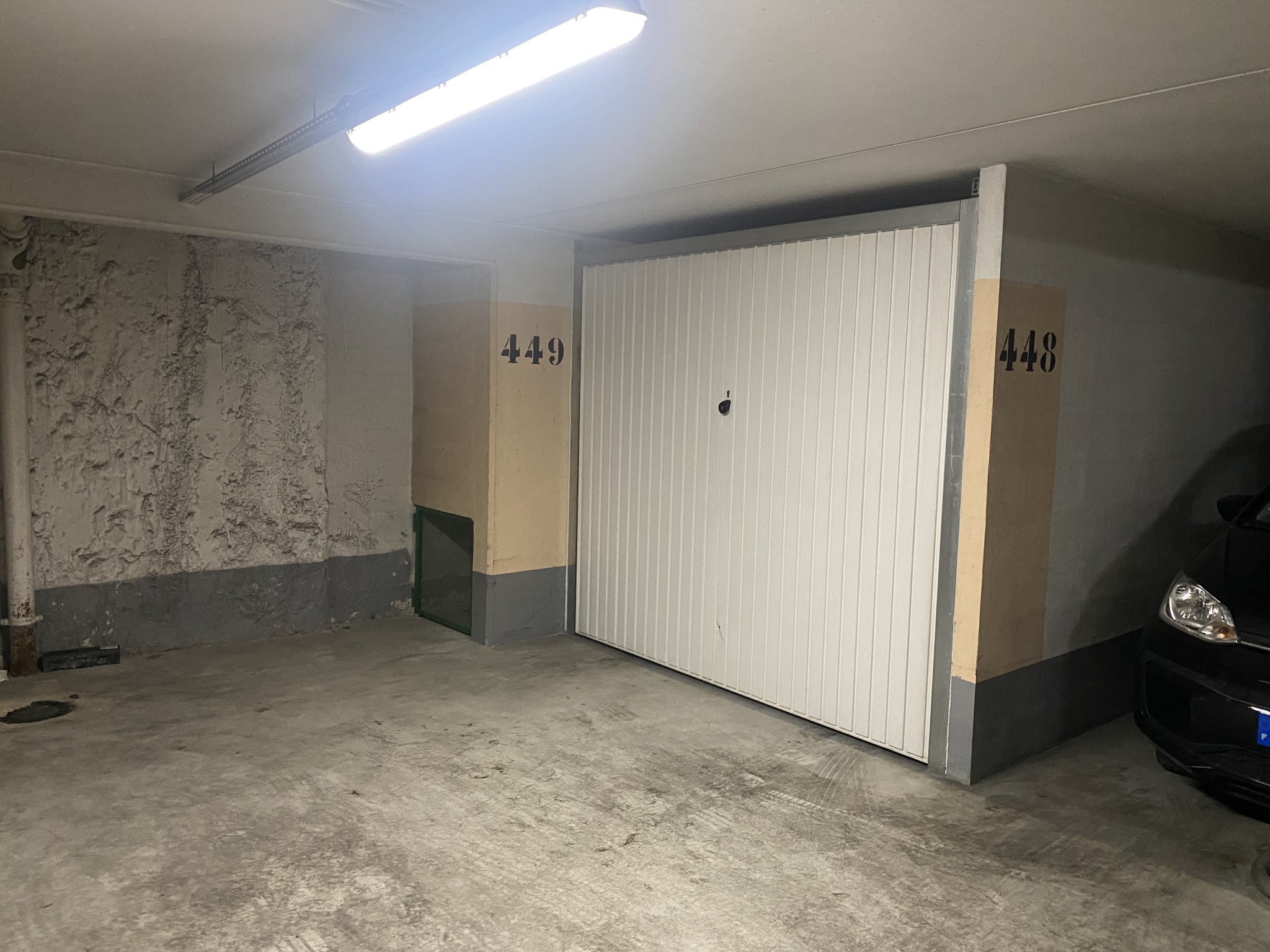 Flat Rue de Lancry in Paris