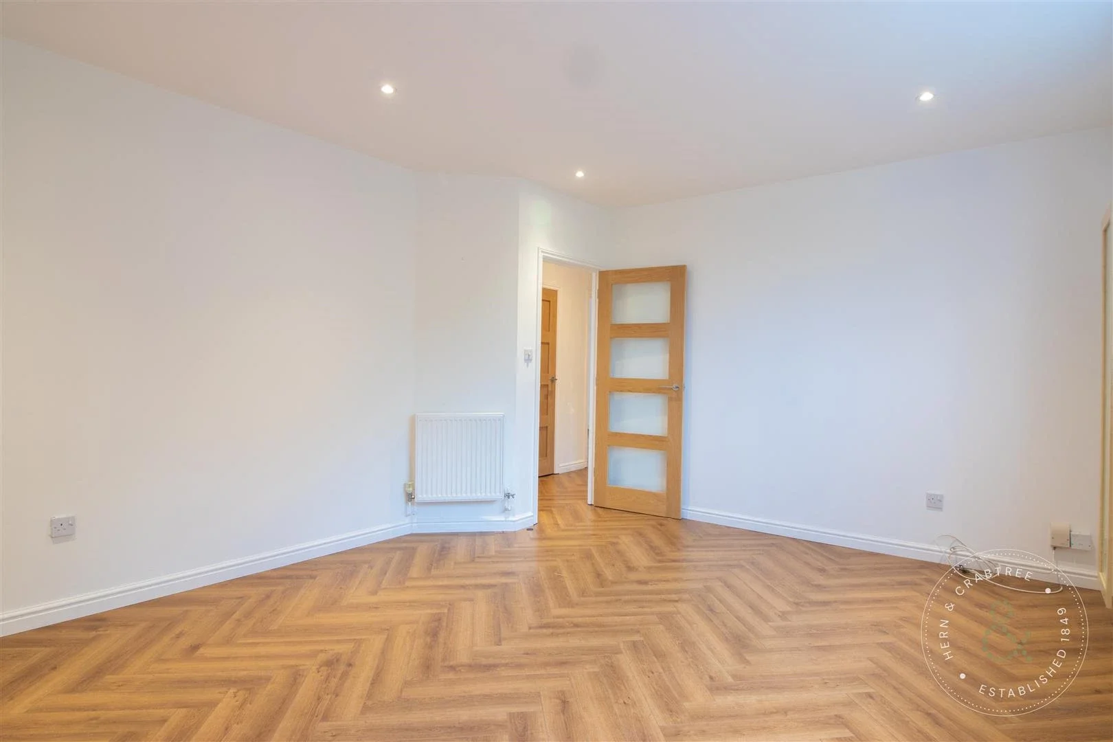 Flat Corvette Court in Cardiff