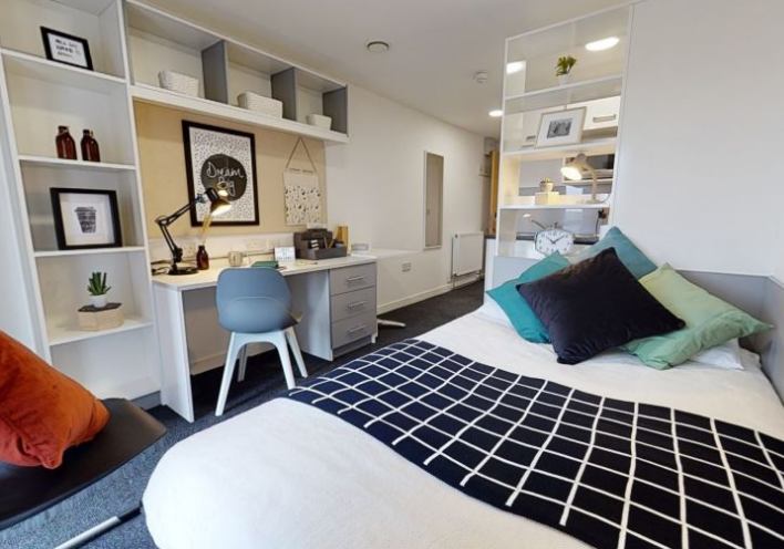 Room Radford Street in Sheffield