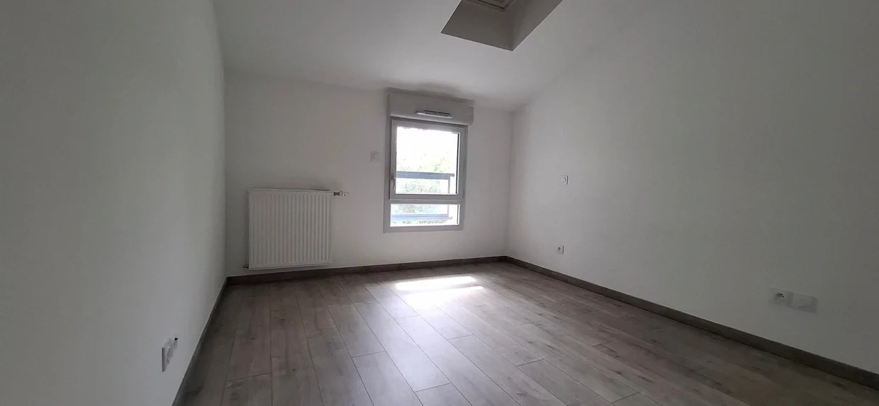 Flat Route de Paris in Saint-Jory