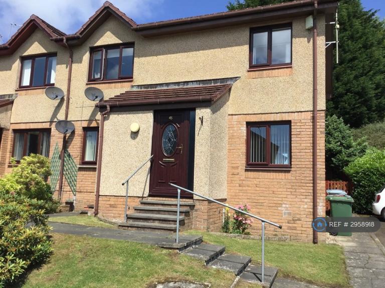 House Maclean Place in East Kilbride