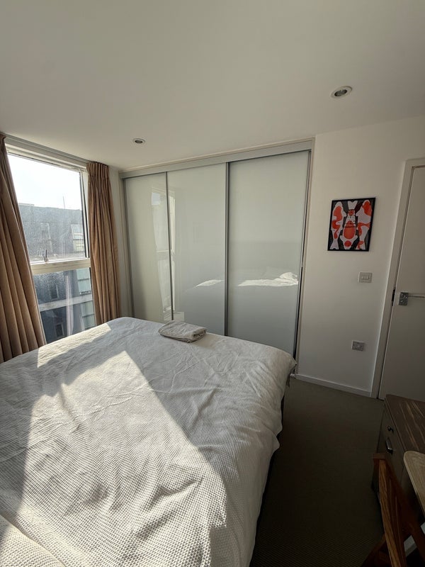 Room Dance Square in Greater London