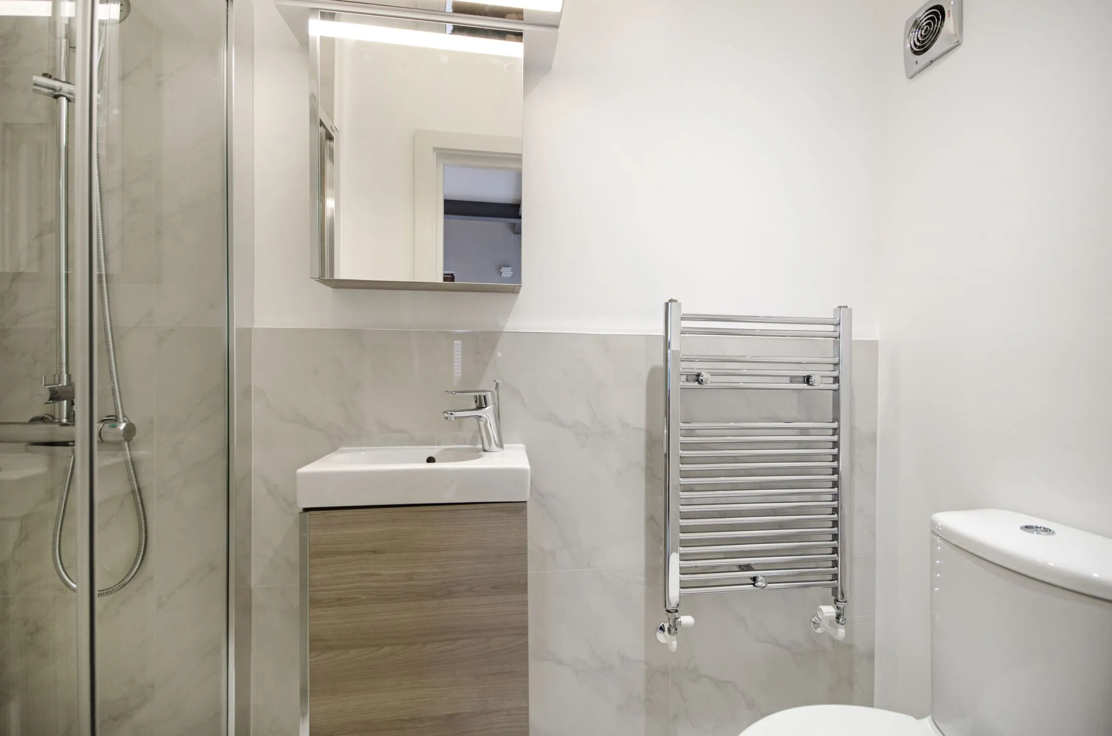 Flat Florfield Road in Greater London