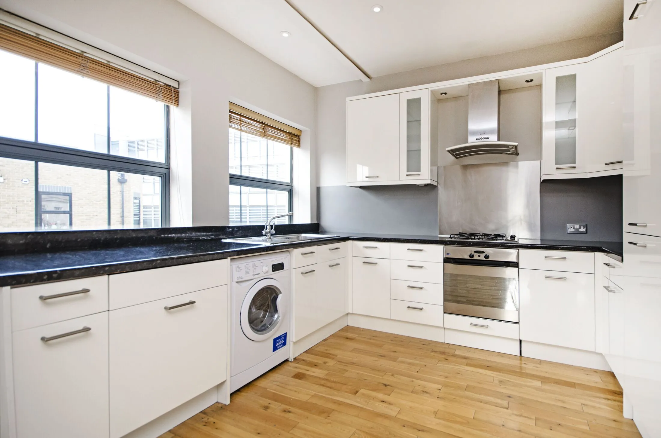 Flat Florfield Road in Greater London