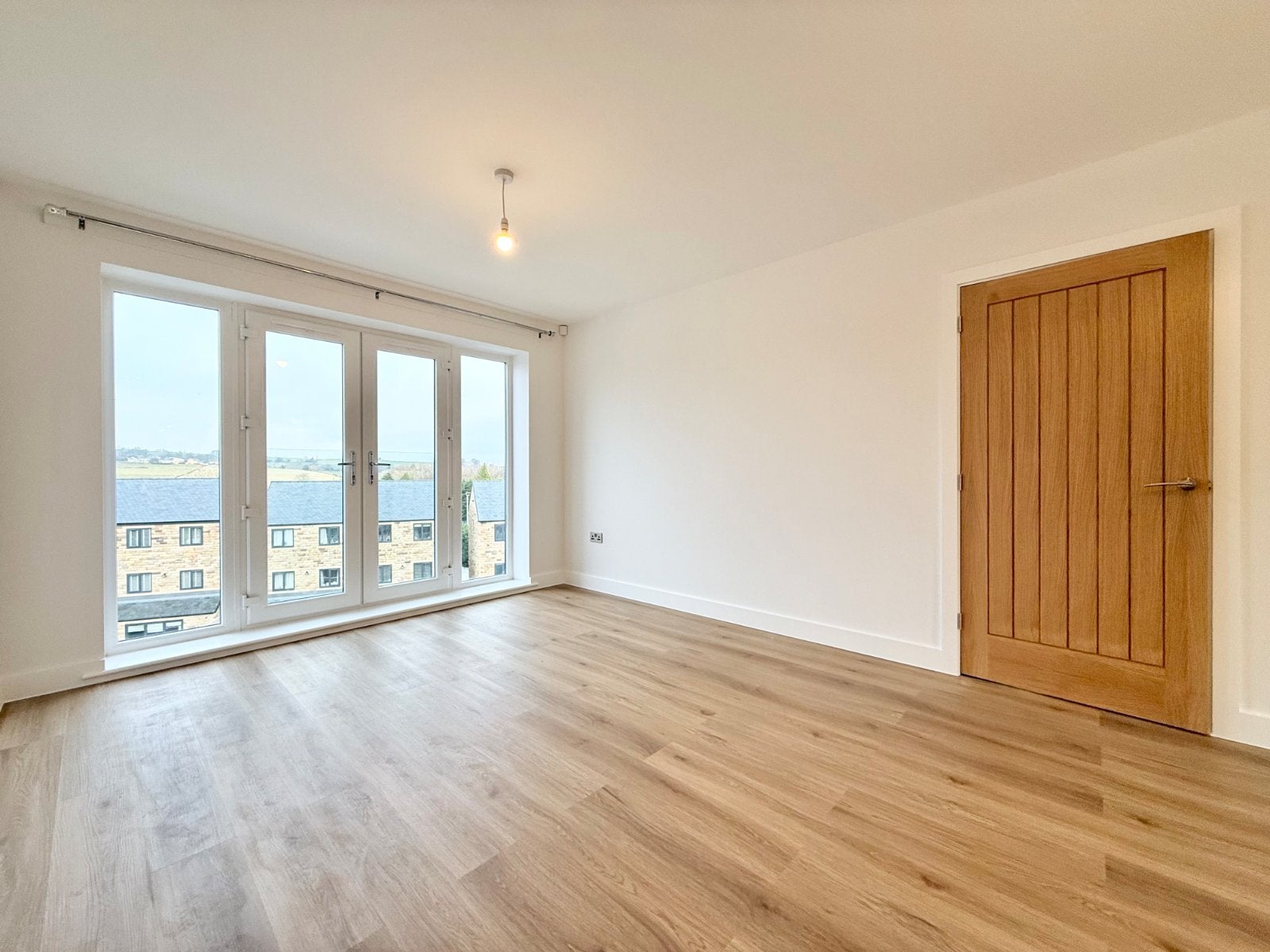 Flat Woodland Grove in Kirklees