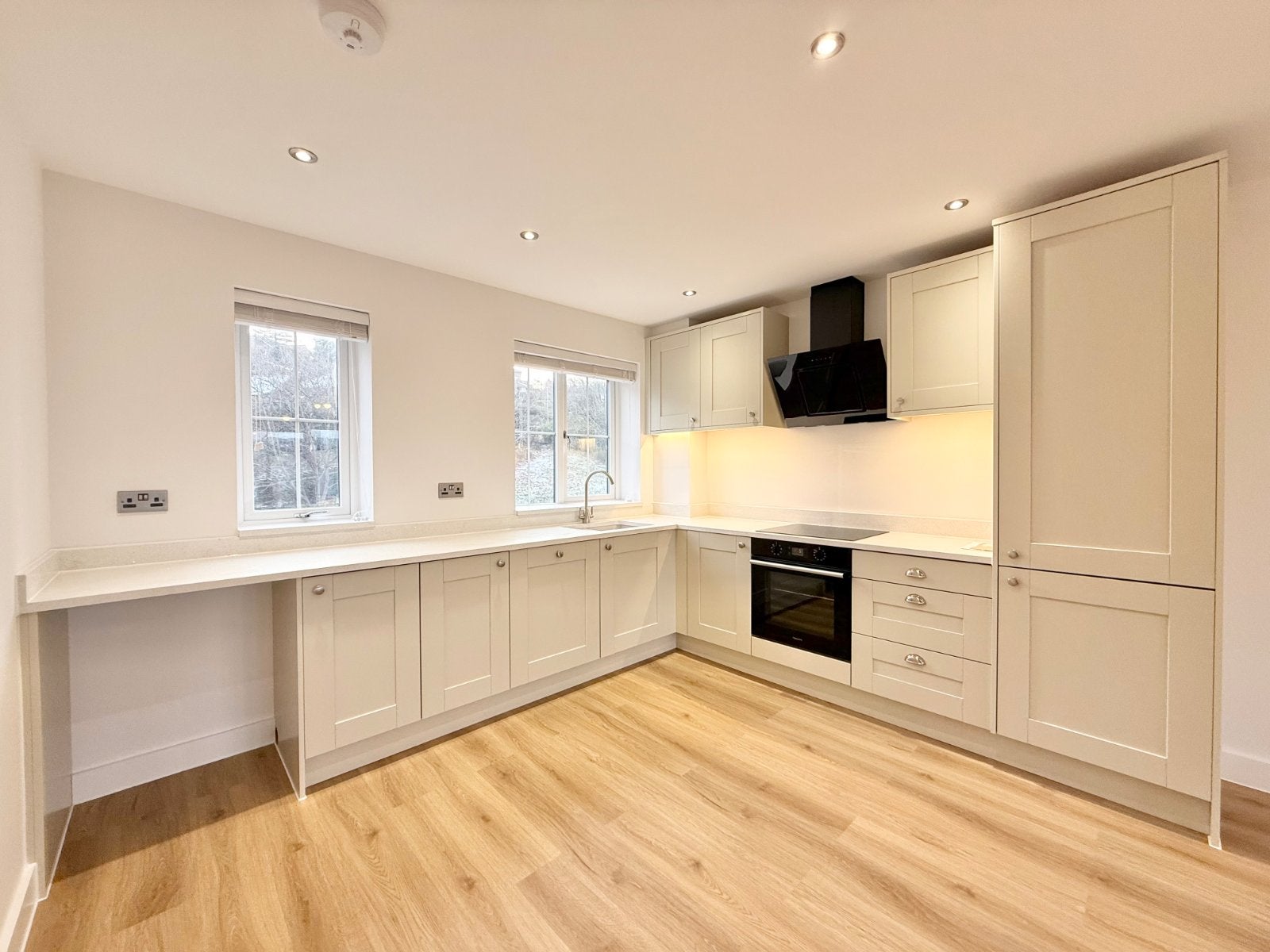 Flat Woodland Grove in Kirklees