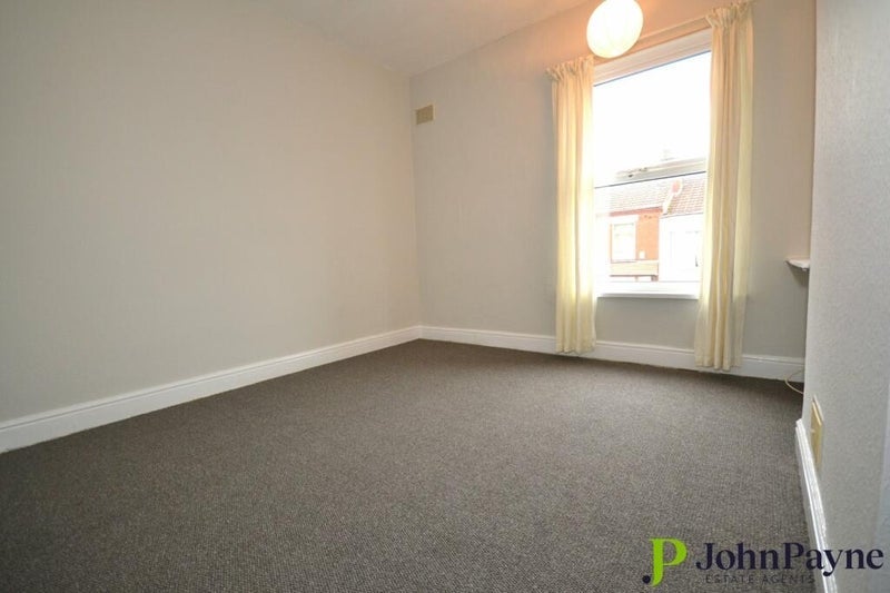 Room Farman Road in Coventry