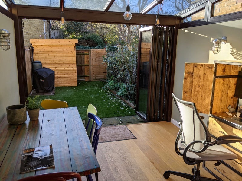 Room Underwood Road in Greater London