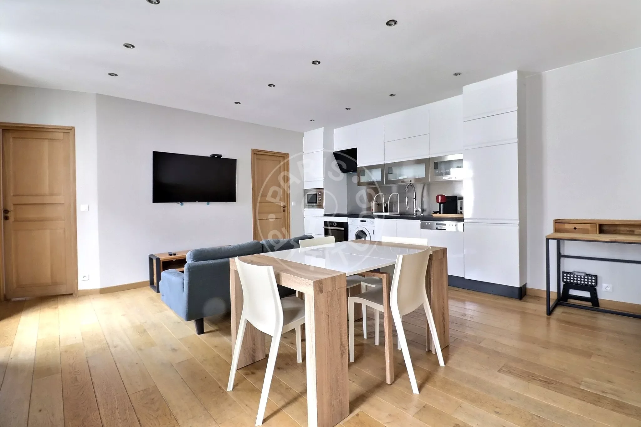 Appartement Avenue de la Bourdonnais à Paris