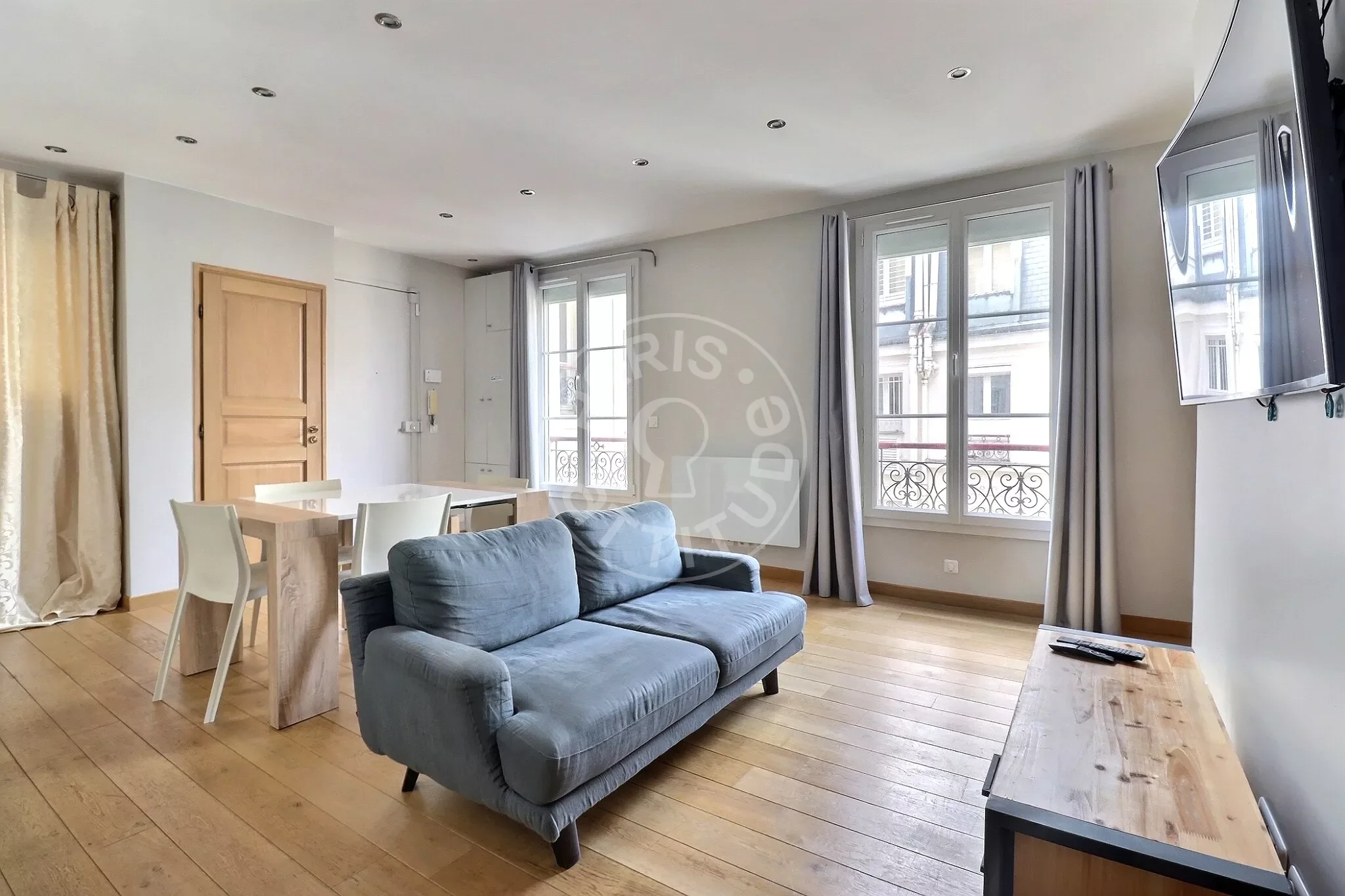 Appartement Avenue de la Bourdonnais à Paris