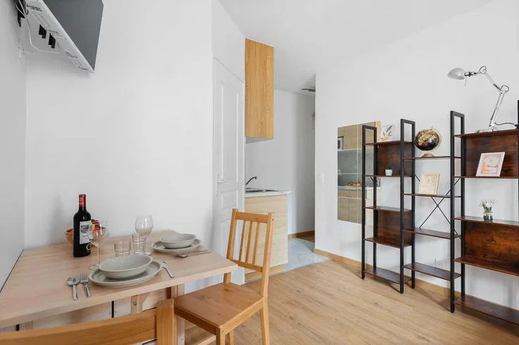 Flat Rue des Écoles in Paris