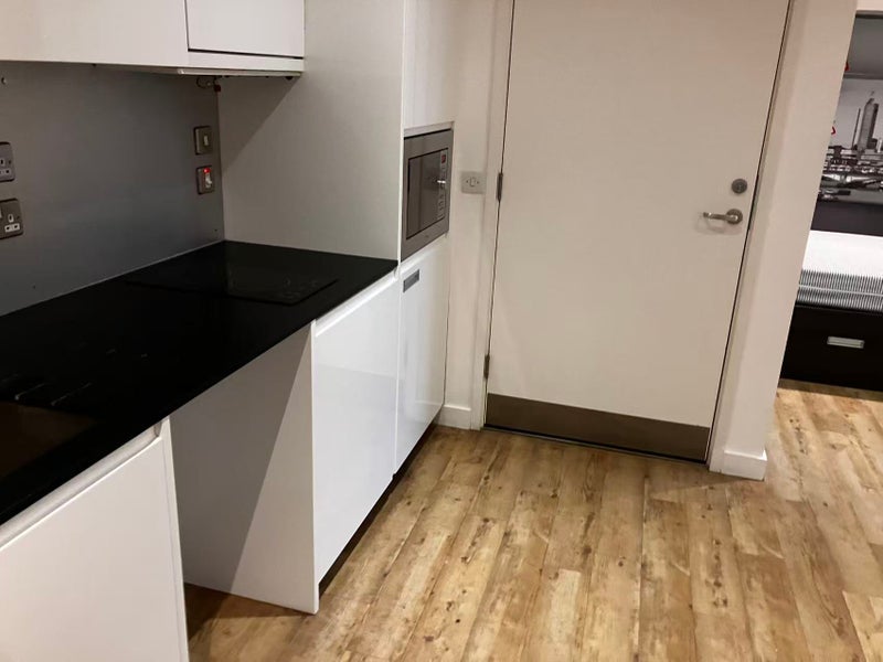 Room Camley Street in Greater London