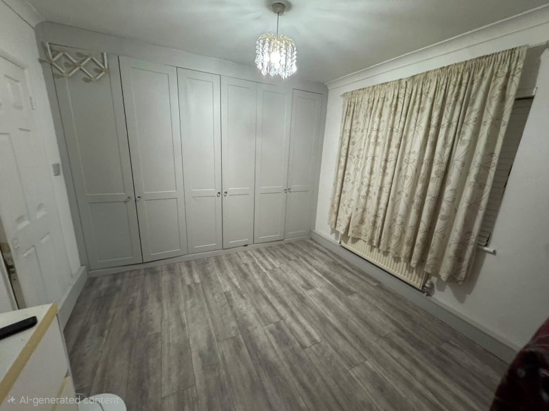 Room Canvey Road in Basildon