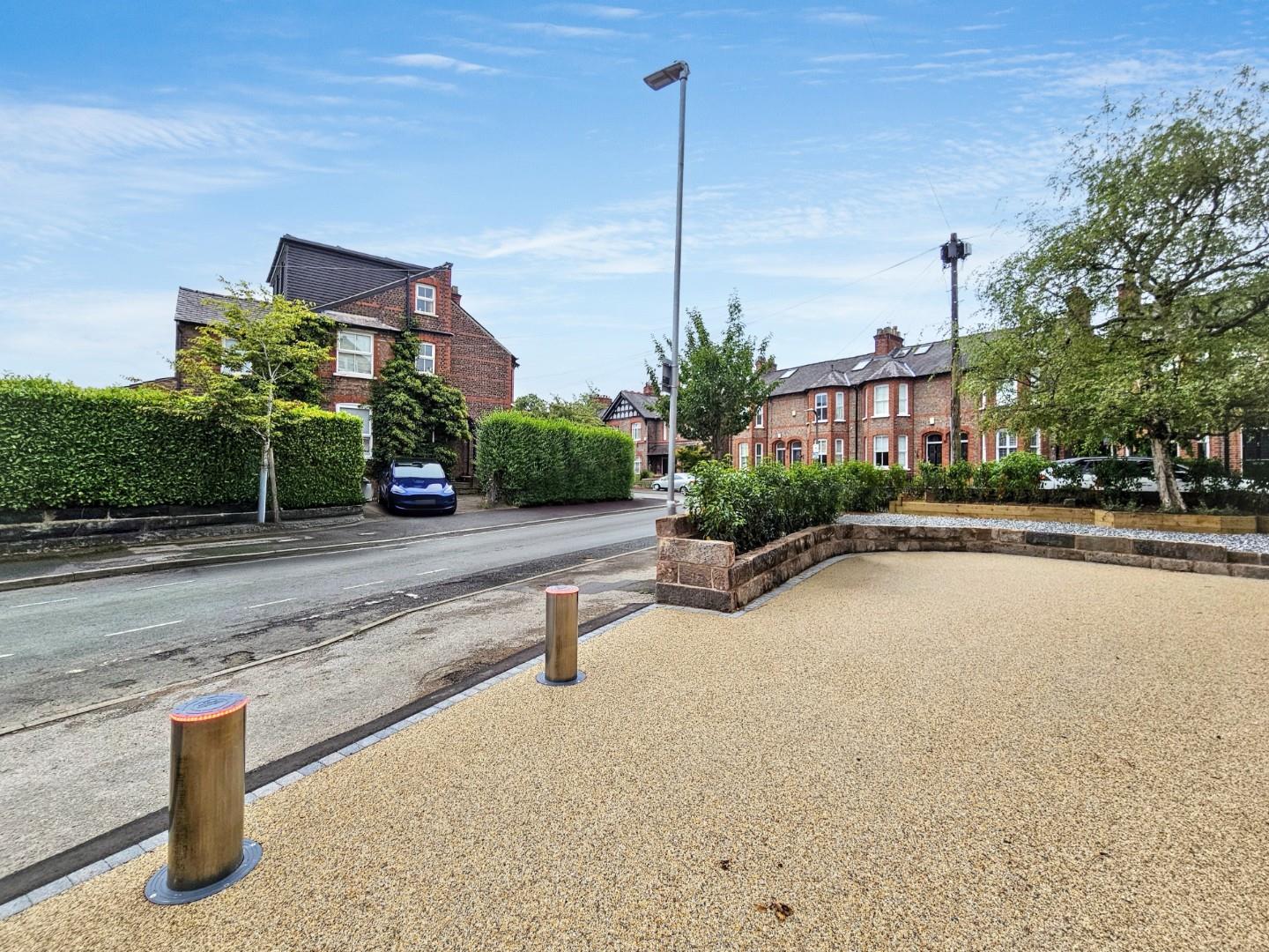 Flat Elm Road in Trafford