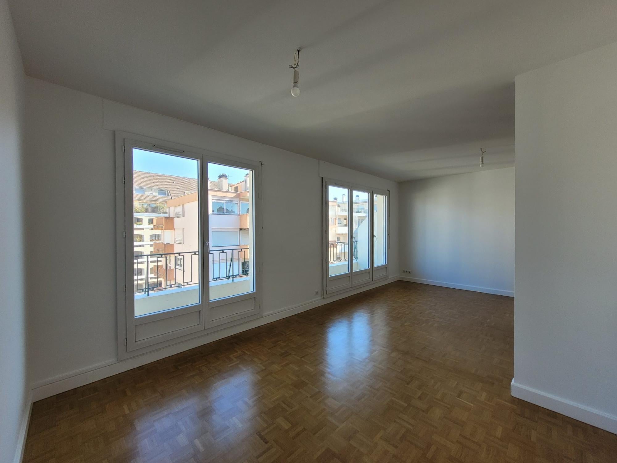 Flat Rue Carrère in Pau