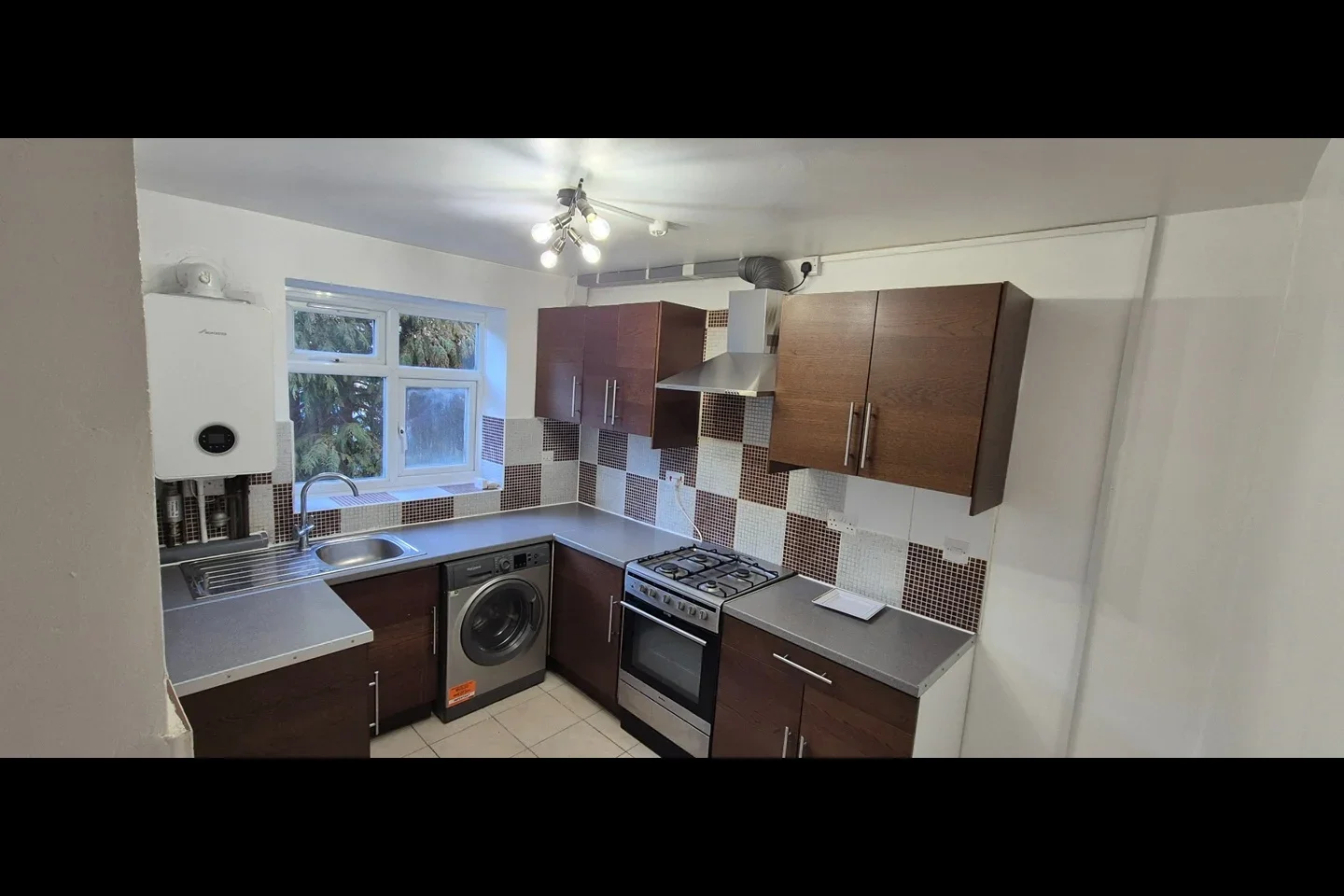 Flat Stamford Road in Greater London