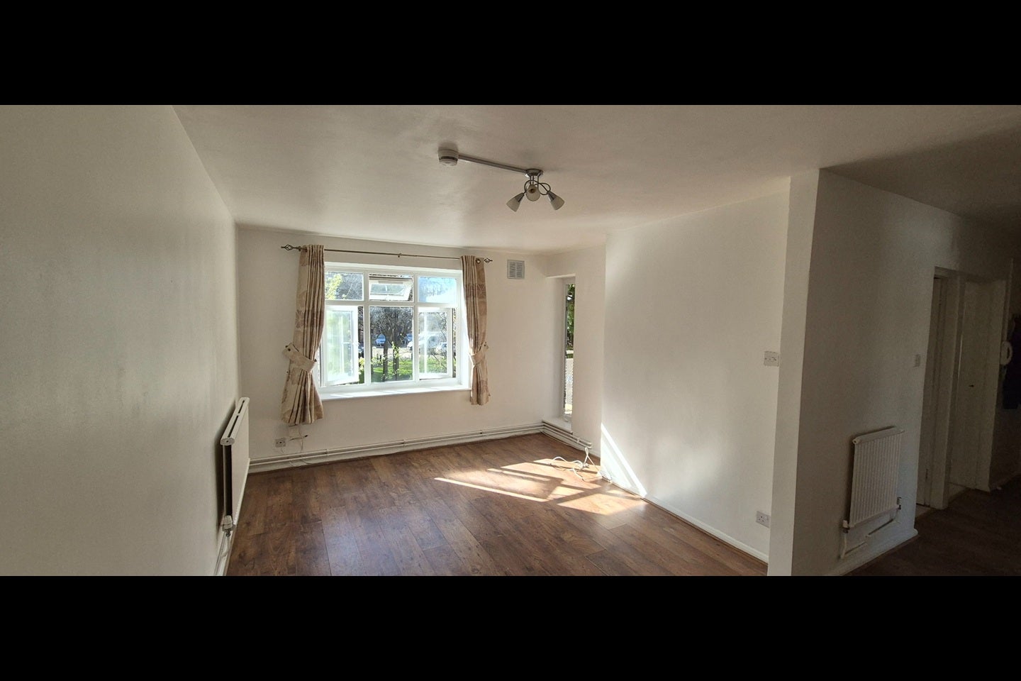 Flat Stamford Road in Greater London