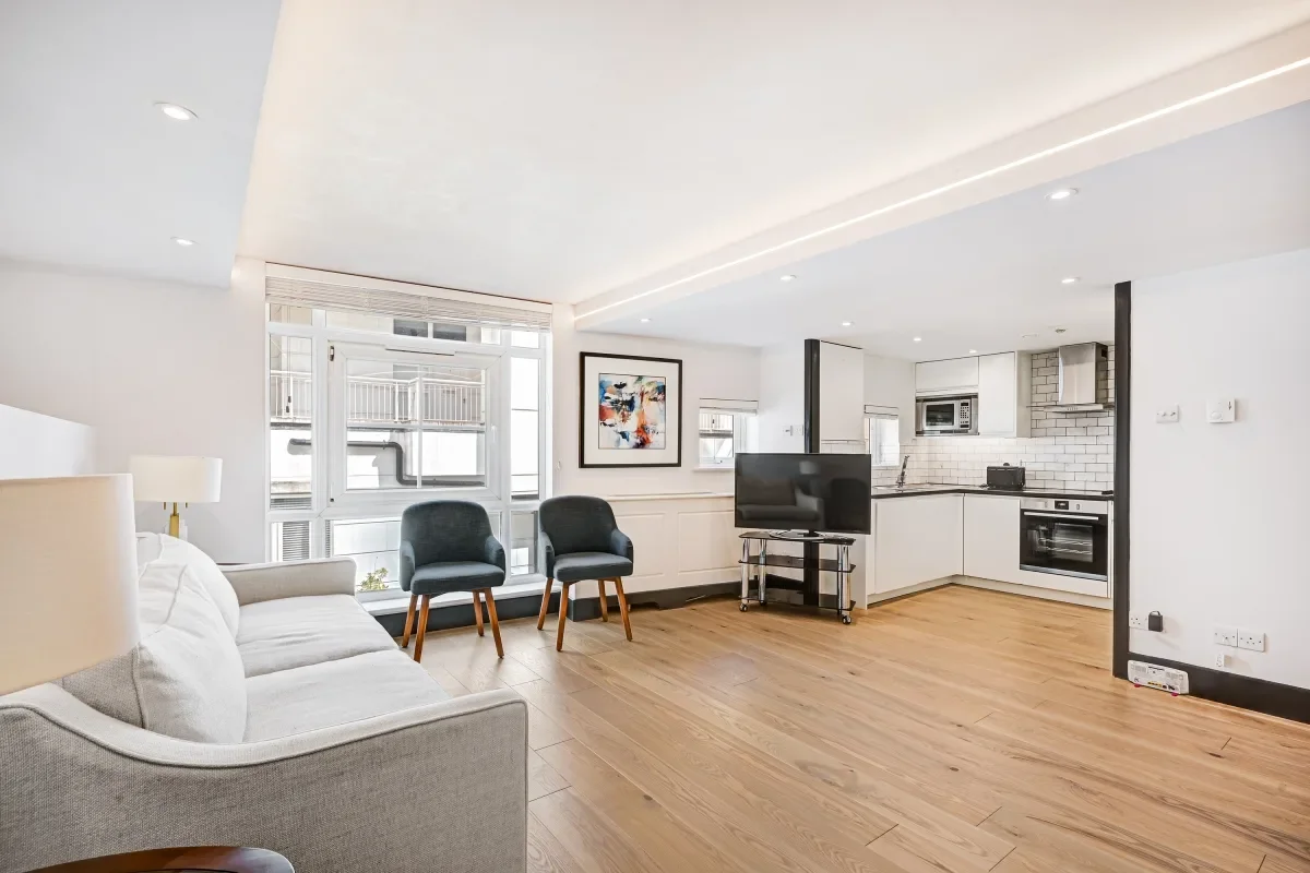 Flat Gloucester Place in City of Westminster