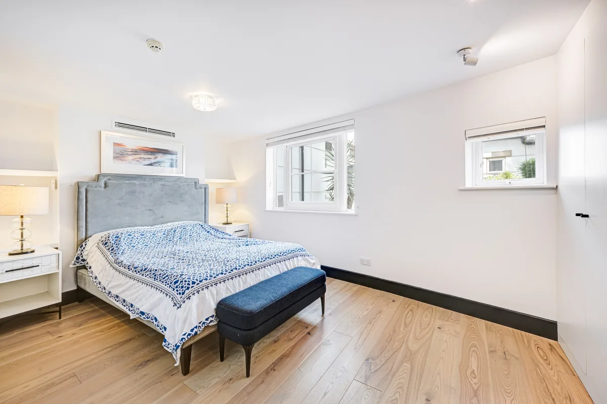 Flat Gloucester Place in City of Westminster