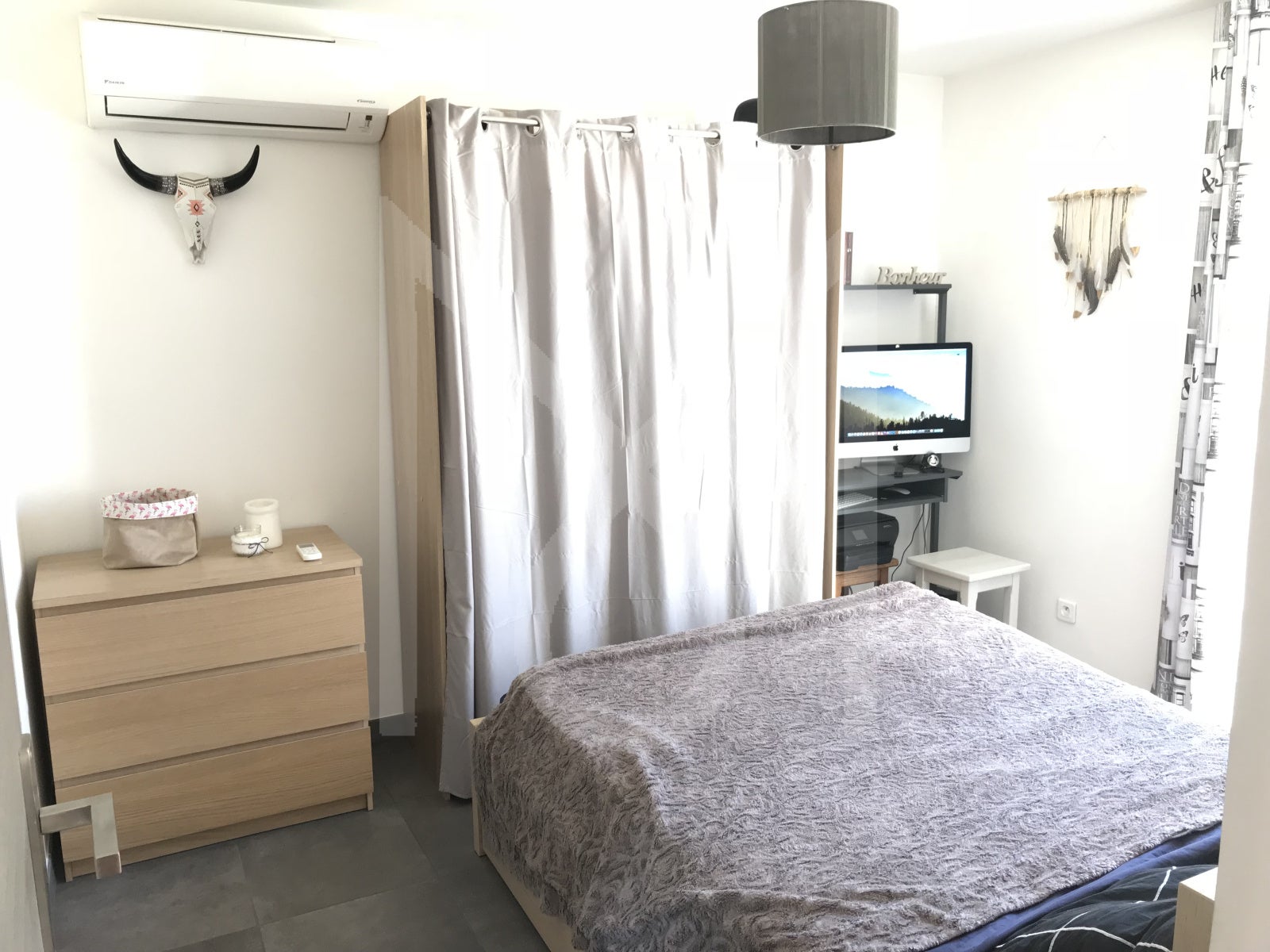 Flat Route de Rognes in Saint-Cannat