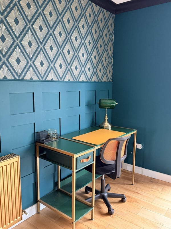 Room London Avenue in Glasgow