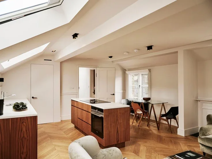 Flat Weymouth Mews in City of Westminster