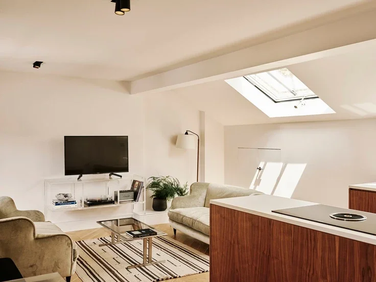 Flat Weymouth Mews in City of Westminster