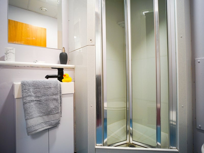 Room Roxburgh Place in City of Edinburgh