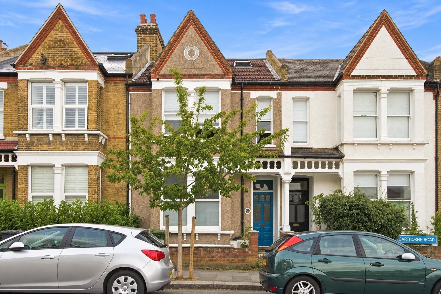 Flat Garthorne Road in Greater London