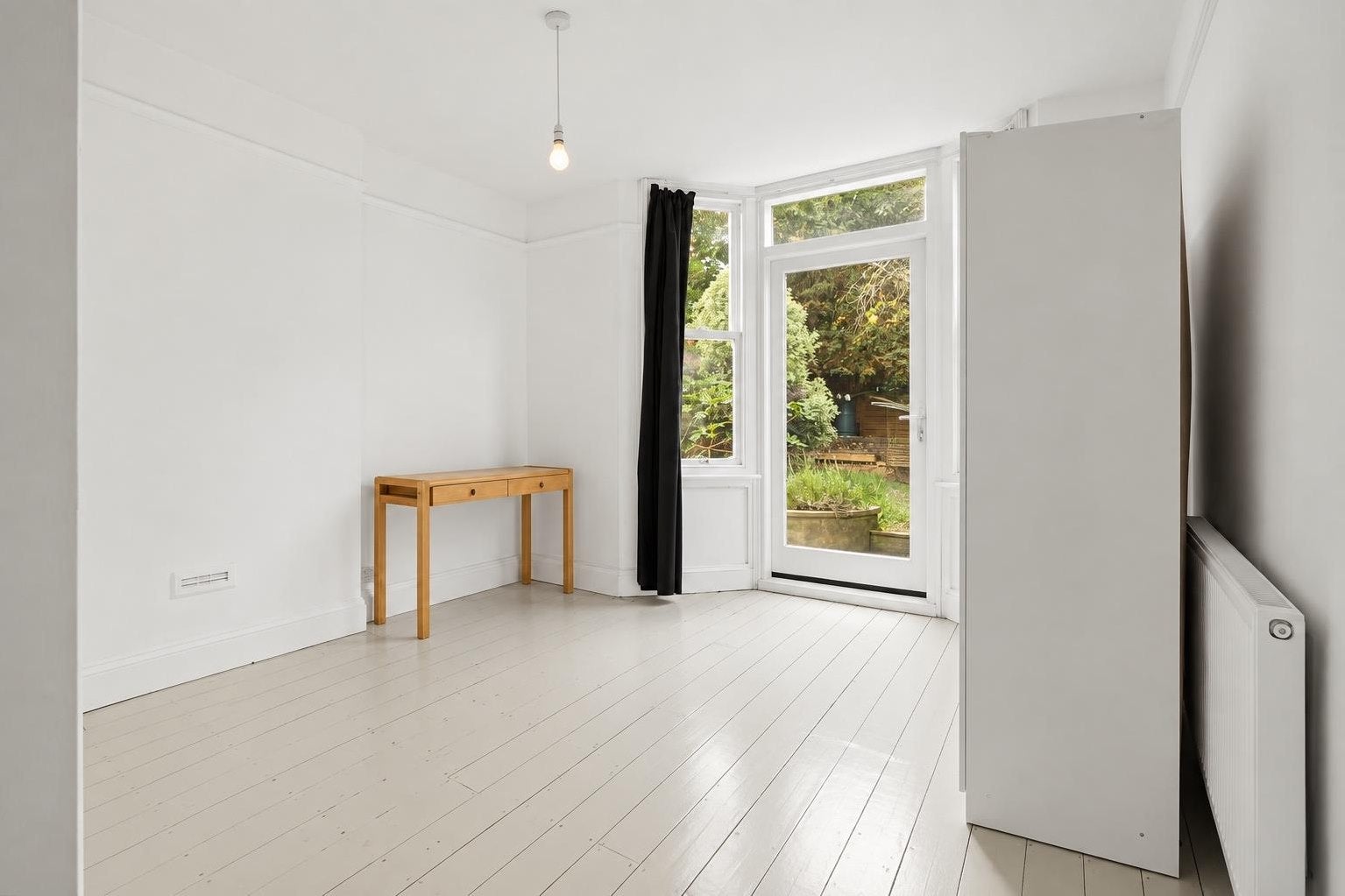 Flat Garthorne Road in Greater London