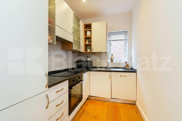 House Iverson Road in Greater London