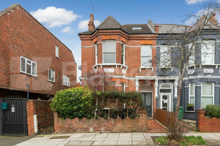 House Iverson Road in Greater London