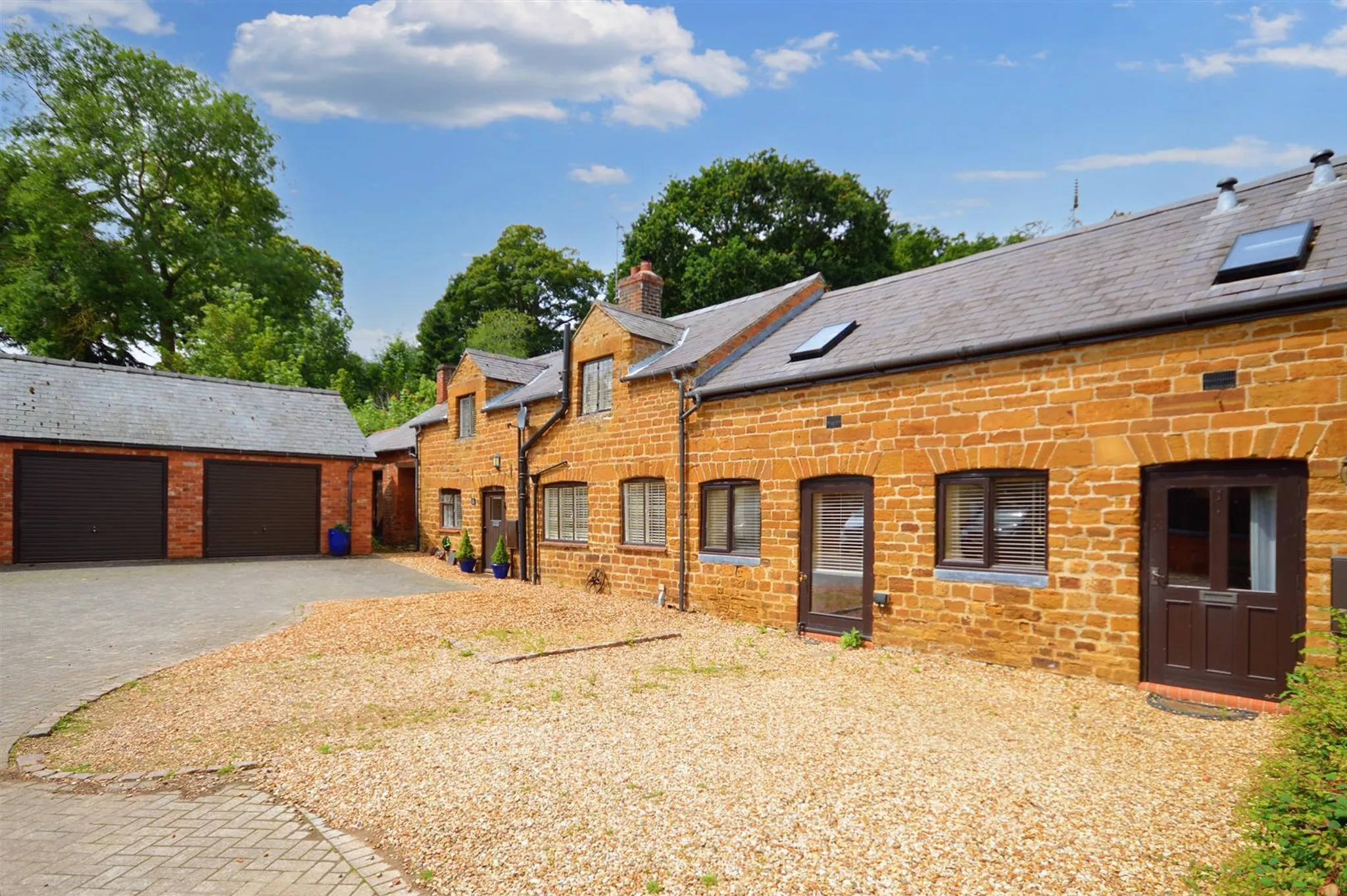 House Park Lane in Duston